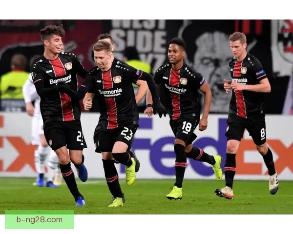 2025夏窗重磅转会拜仁慕尼黑签下勒沃库森铁卫塔重塑后防格局